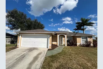 813 SW 10th Pl, Cape Coral, FL 33991 - Photo 1