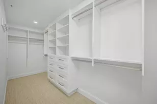 4021 Gulf Shore Blvd N, Naples, FL 34103 - Photo 27