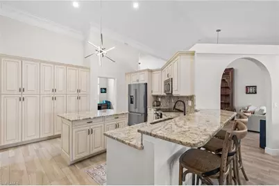 2640 White Cedar Ln, Naples, FL 34109 - Photo 15