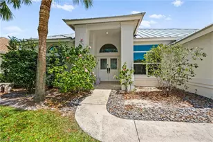 2640 White Cedar Ln, Naples, FL 34109 - Photo 37