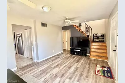 27673 Los Amigos Ln, Bonita Springs, FL 34135 - Photo 7