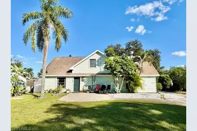 27673 Los Amigos Ln, Bonita Springs, FL 34135 - Photo 1