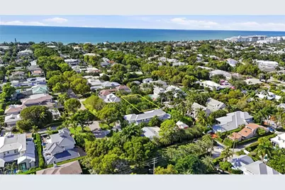 245 5th St N, Naples, FL 34102 - Photo 11