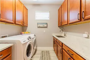 8336 Lucello Terrace N, Naples, FL 34114 - Photo 15