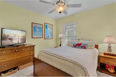 8700 Querce Ct, Naples, FL 34114 - Photo 13