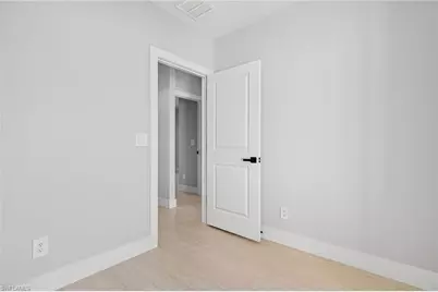 1047 Kirkwood St, Lehigh Acres, FL 33974 - Photo 11