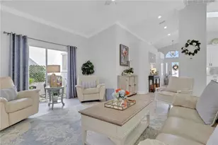 1151 Jardin Dr, Naples, FL 34104 - Photo 11