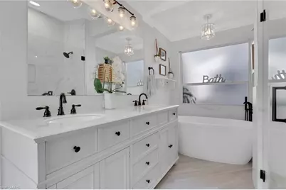 1151 Jardin Dr, Naples, FL 34104 - Photo 15