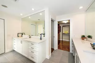 2252 Royal Ln, Naples, FL 34112 - Photo 11