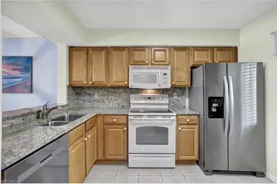 228 Fox Glen Dr #3203, Naples, FL 34104 - Photo 7