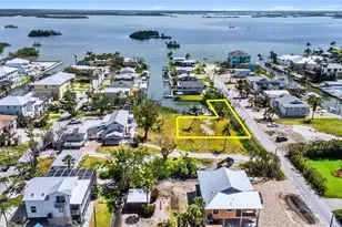 191 Bahia Via, Fort Myers Beach, FL 33931 - Photo 1