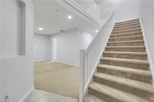 1370 Mariposa Cir, Naples, FL 34105 - Photo 5