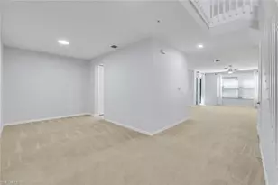 1370 Mariposa Cir, Naples, FL 34105 - Photo 9