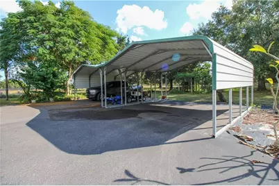 3935 70th Ave NE, Naples, FL 34120 - Photo 9