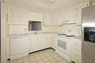 3030 Binnacle Dr, Naples, FL 34103 - Photo 5