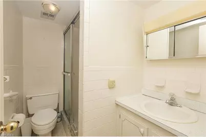 3030 Binnacle Dr #107, Naples, FL 34103 - Photo 15