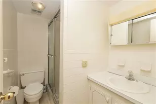 3030 Binnacle Dr, Naples, FL 34103 - Photo 15