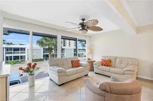 2100 Gulf Shore Blvd N, Naples, FL 34102 - Photo 9