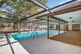 6811 Sandalwood Ln, Naples, FL 34109 - Photo 35