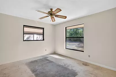 6811 Sandalwood Ln, Naples, FL 34109 - Photo 29