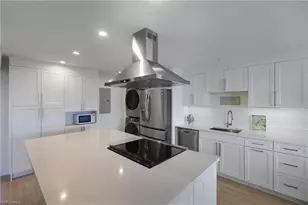 2316 Gulf Shore Blvd N, Naples, FL 34103 - Photo 11