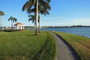 7772 Emerald Cir, Naples, FL 34109 - Photo 37