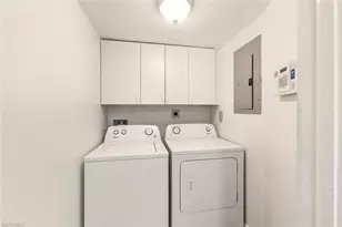 7772 Emerald Cir, Naples, FL 34109 - Photo 25