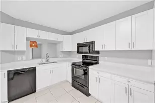 7791 Esmeralda Way, Naples, FL 34109 - Photo 5