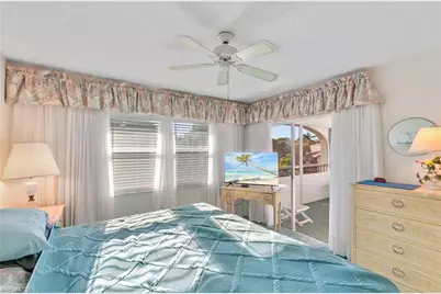 5 High Point Cir W #301, Naples, FL 34103 - Photo 17