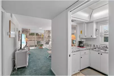 5 High Point Cir W #301, Naples, FL 34103 - Photo 5