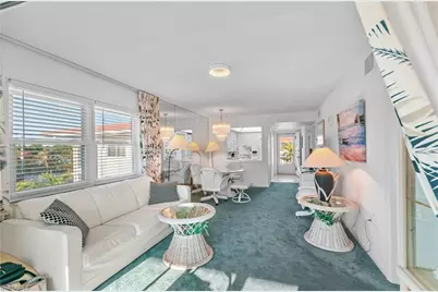 5 High Point Cir W #301, Naples, FL 34103 - Photo 9