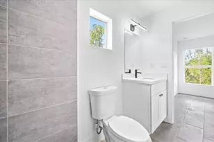 55 Wilmington Pkwy, Cape Coral, FL 33993 - Photo 17