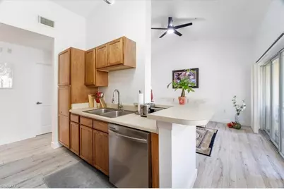 7925 Preserve Cir #333, Naples, FL 34119 - Photo 5