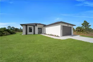 704 Holmes Ave, Lehigh Acres, FL 33974 - Photo 23