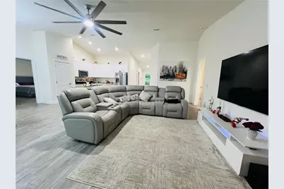 2512 20th St SW, Lehigh Acres, FL 33976 - Photo 25