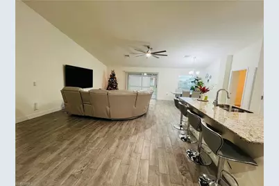 2512 20th St SW, Lehigh Acres, FL 33976 - Photo 11