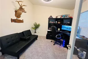 2512 20th St SW, Lehigh Acres, FL 33976 - Photo 9