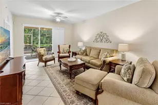 2370 Hidden Lake Ct, Naples, FL 34112 - Photo 9