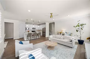 6825 Greenbriar Ct, Naples, FL 34114 - Photo 7