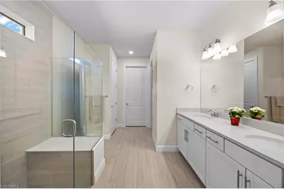 6825 Greenbriar Ct, Naples, FL 34114 - Photo 15