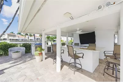 250 Park Shore Dr E #101, Naples, FL 34103 - Photo 39
