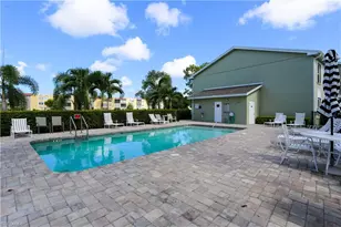 287 Quail Forest Blvd, Naples, FL 34105 - Photo 25