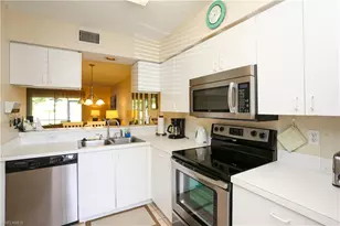 287 Quail Forest Blvd, Naples, FL 34105 - Photo 3