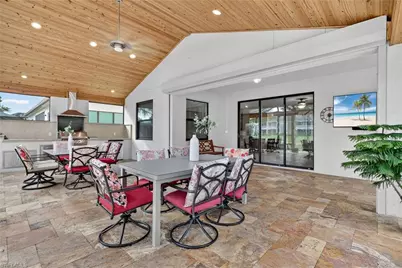 9442 Greenleigh Ct, Naples, FL 34120 - Photo 37