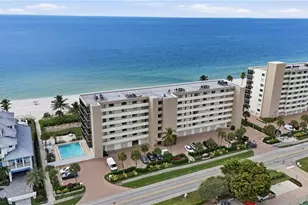 10475 Gulf Shore Dr, Naples, FL 34108 - Photo 3