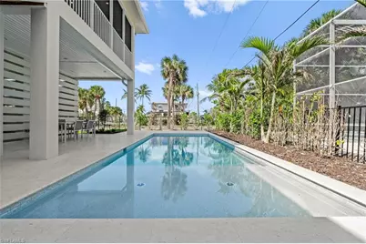 117 Hercules Dr, Fort Myers Beach, FL 33931 - Photo 9