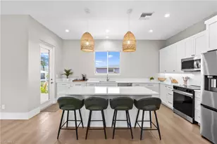 117 Hercules Dr, Fort Myers Beach, FL 33931 - Photo 15