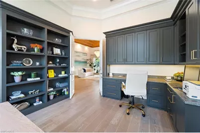 6582 Trail Blvd, Naples, FL 34108 - Photo 7