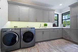 6582 Trail Blvd, Naples, FL 34108 - Photo 47