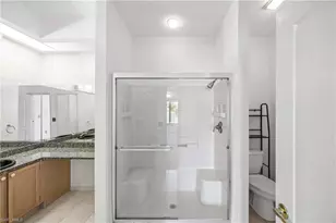 223 Stanhope Cir, Naples, FL 34104 - Photo 19